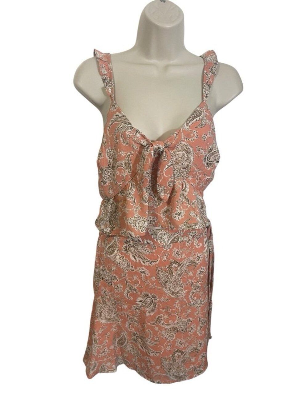 PAPER CRANE Women's Size Medium 2 Piece Set Crop Top and Skirt Paisley Print